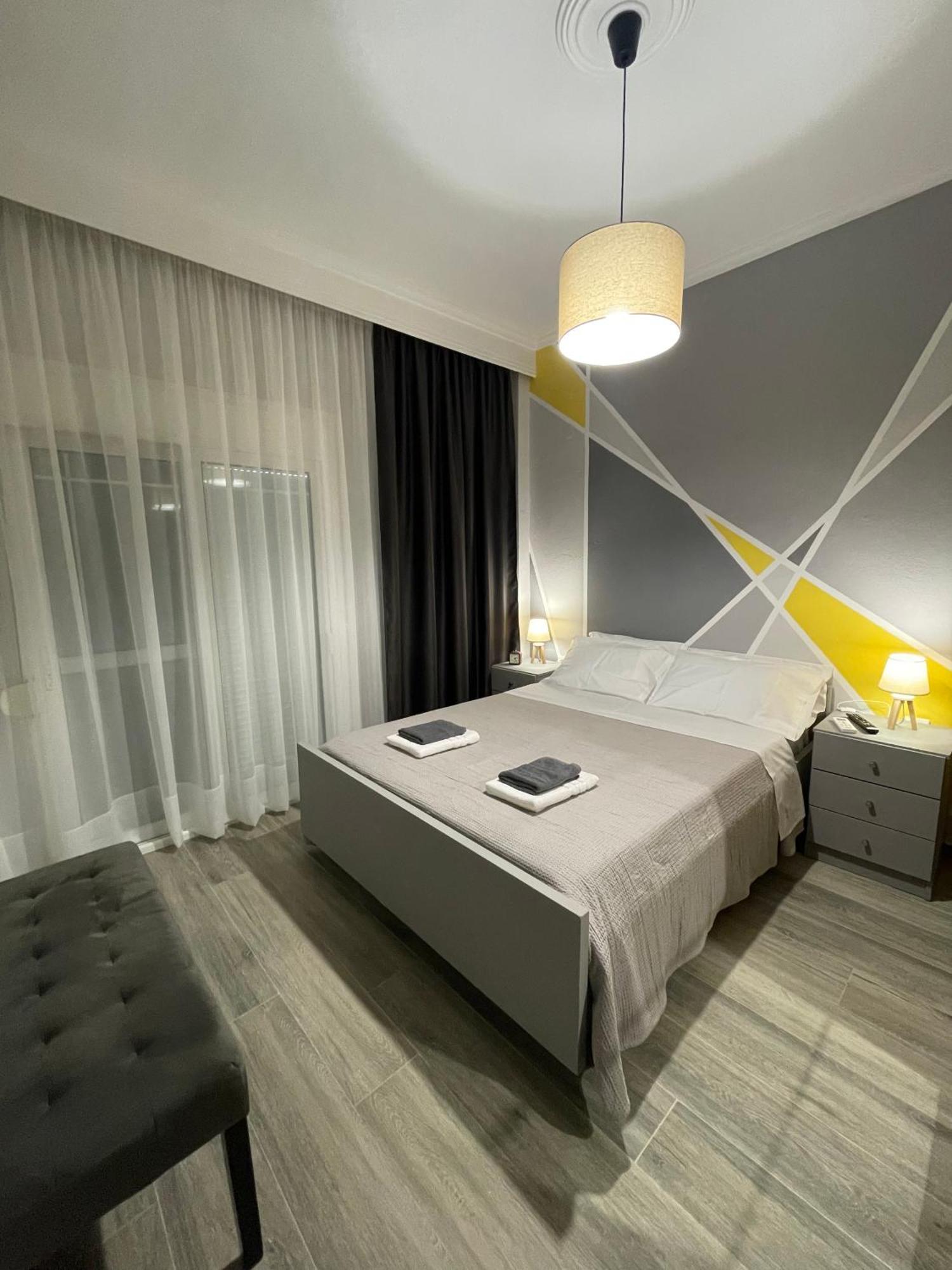 Dt Luxury Apartment Néa Péramos Buitenkant foto