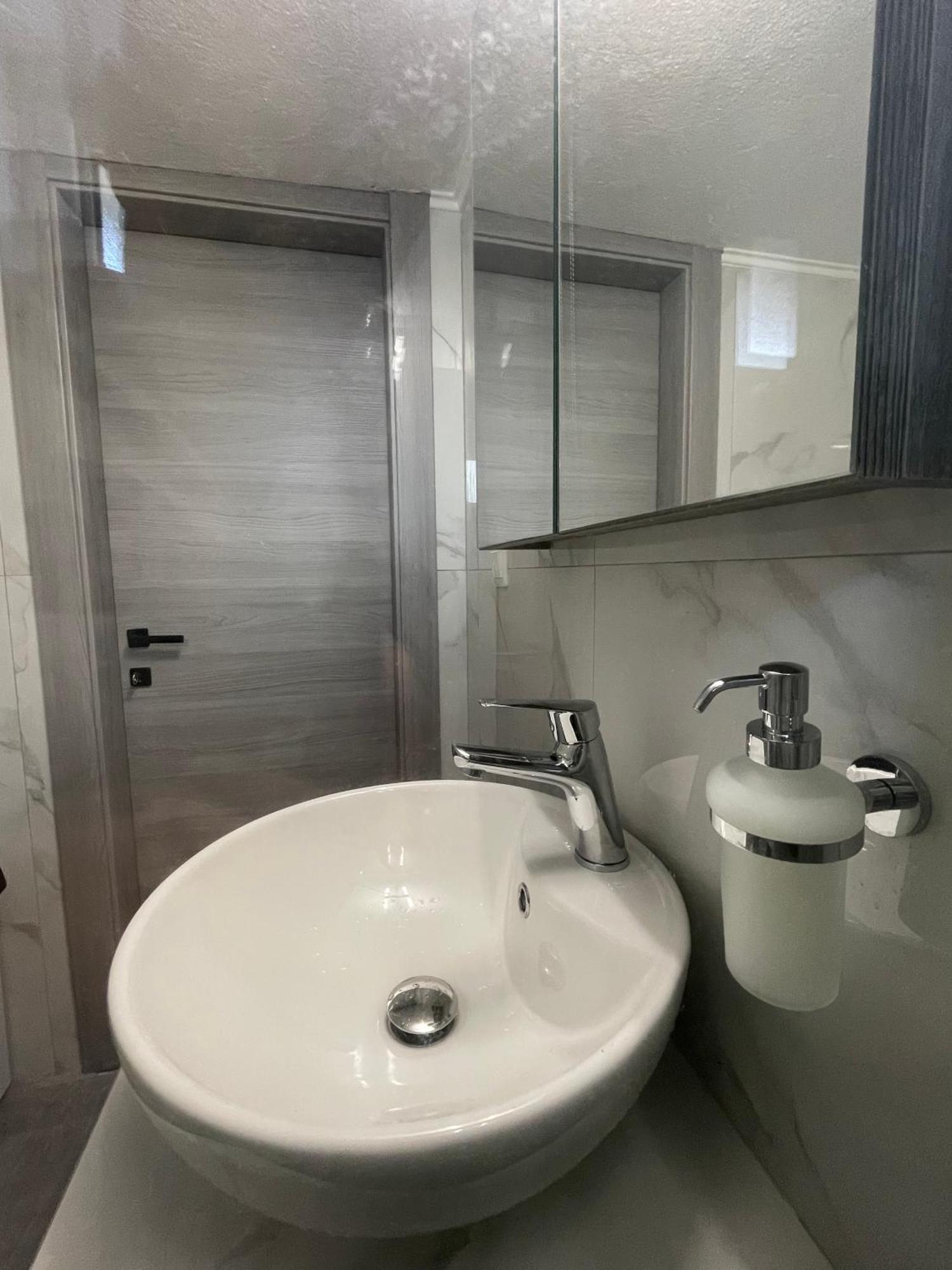 Dt Luxury Apartment Néa Péramos Buitenkant foto